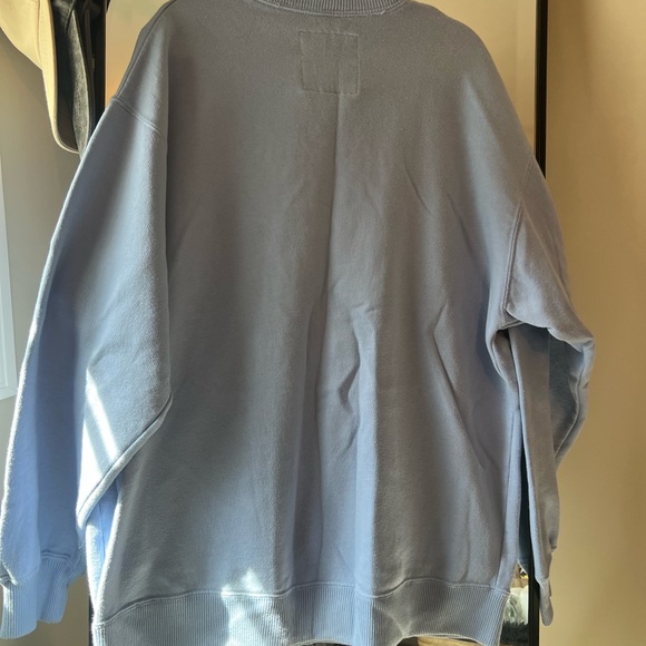 Hollister Crewneck - Picture 4 of 5